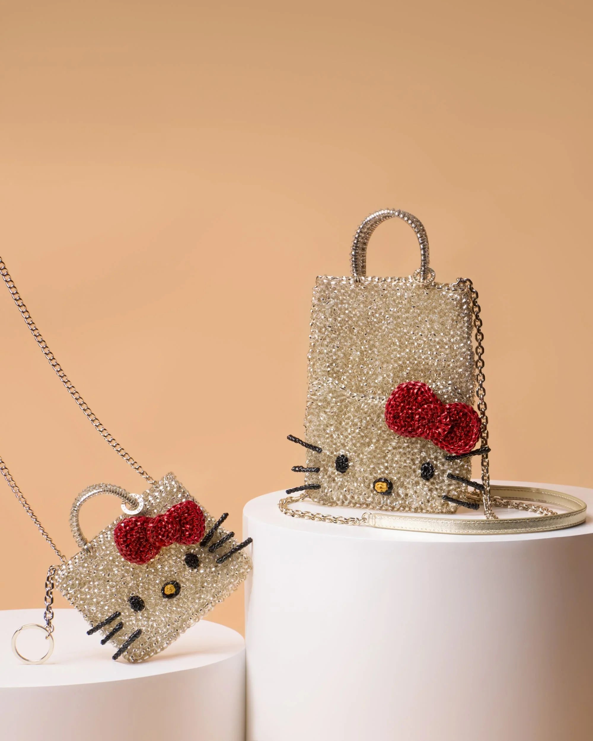 HELLO KITTY COLLECTION – ANTEPRIMA Online Store
