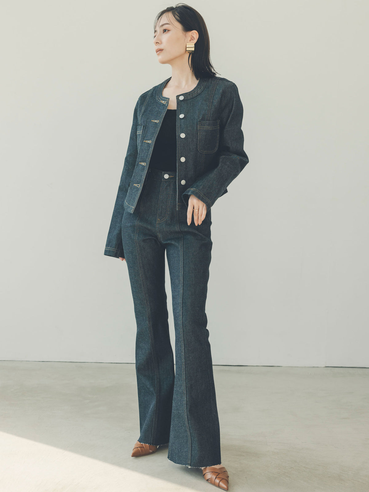 ノーカラーデニムジャケット