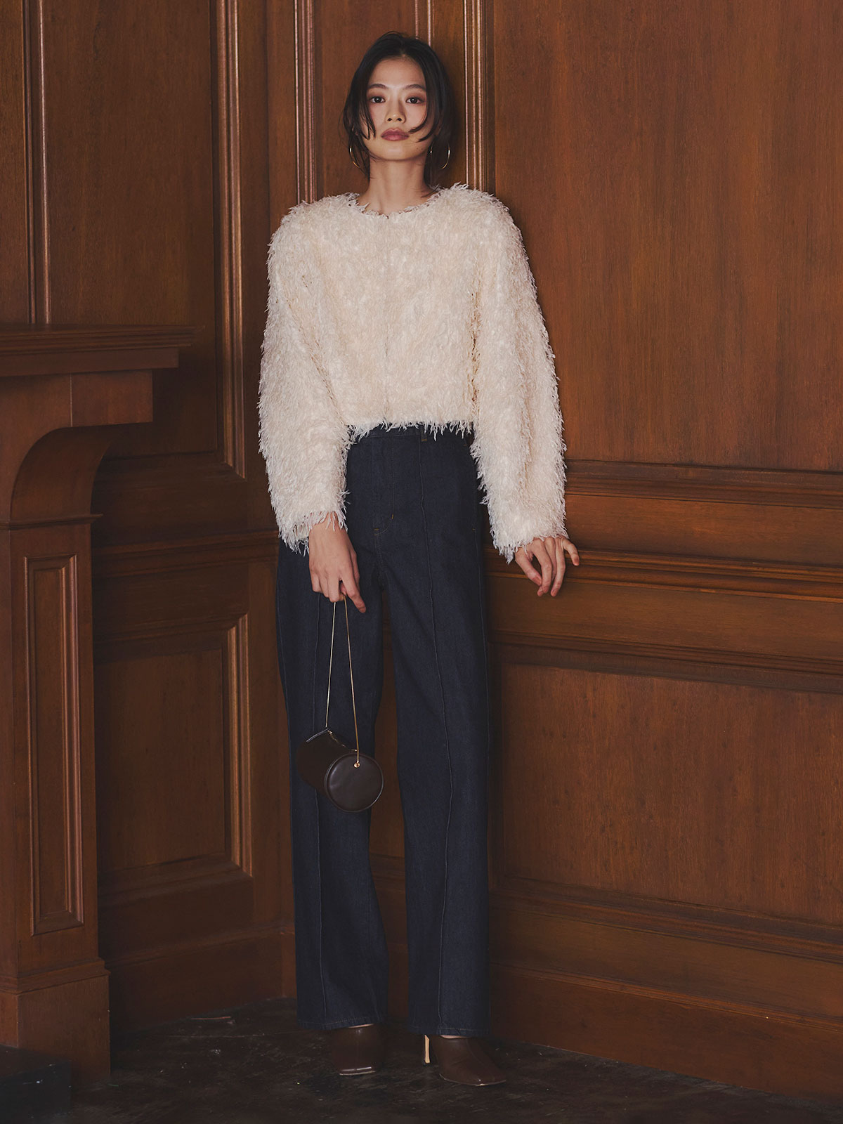 スリムフィットストレートデニム