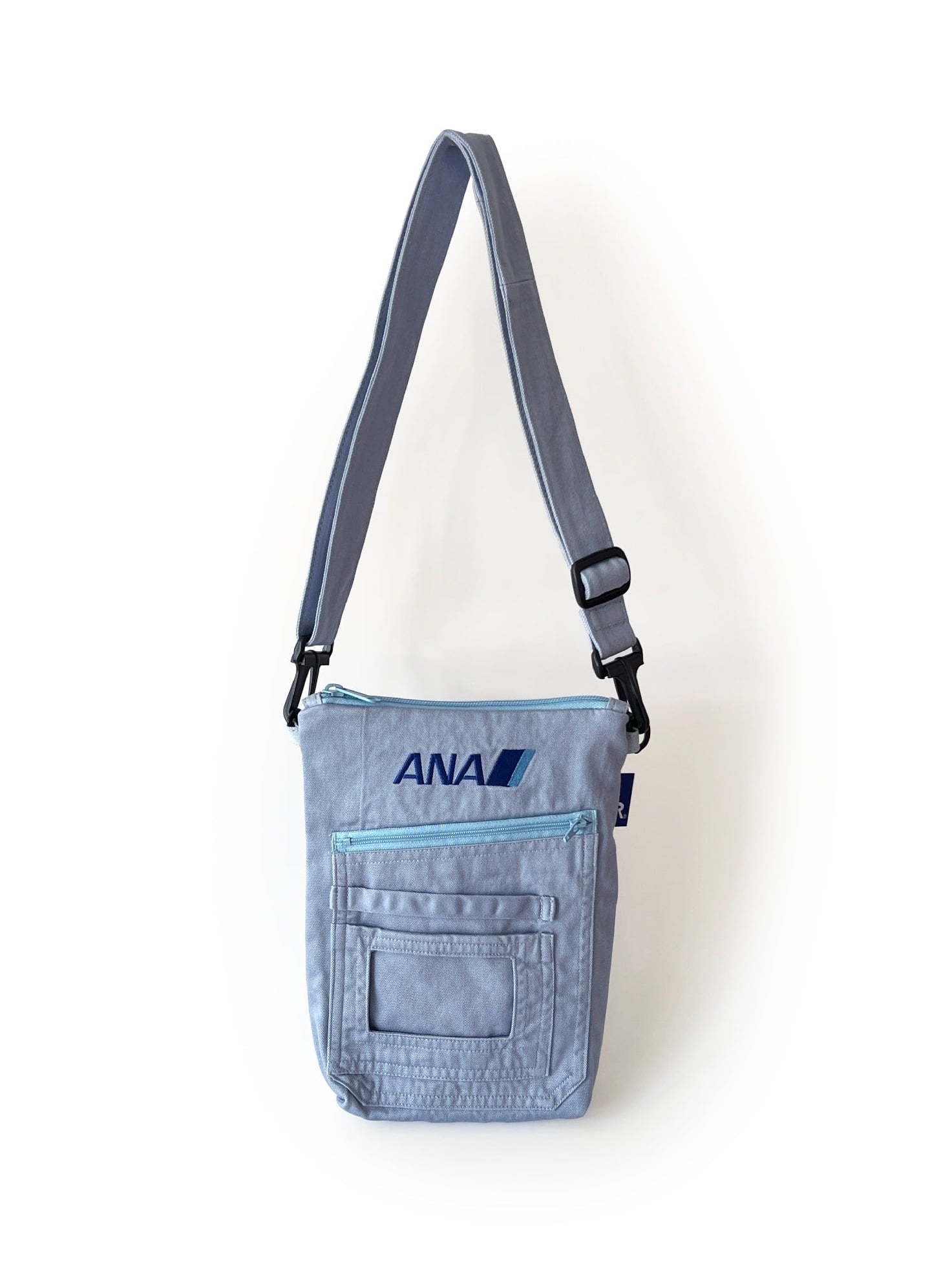 ANA整備士の作業着から作ったサコッシュ: トップページ（ANAワクワク