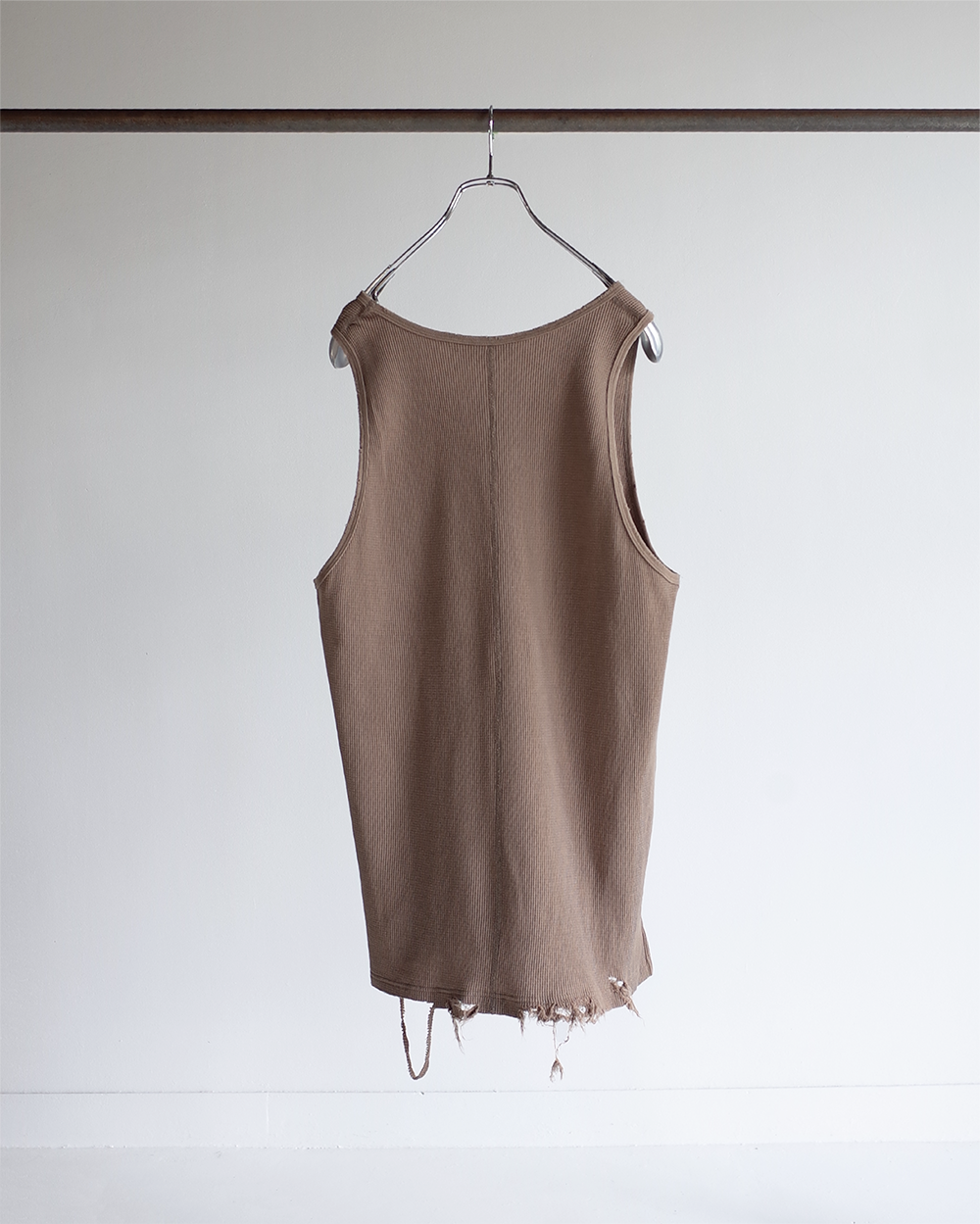 DAMAGE WAFFLE TANKTOP(BEIGE) – ANCELLM
