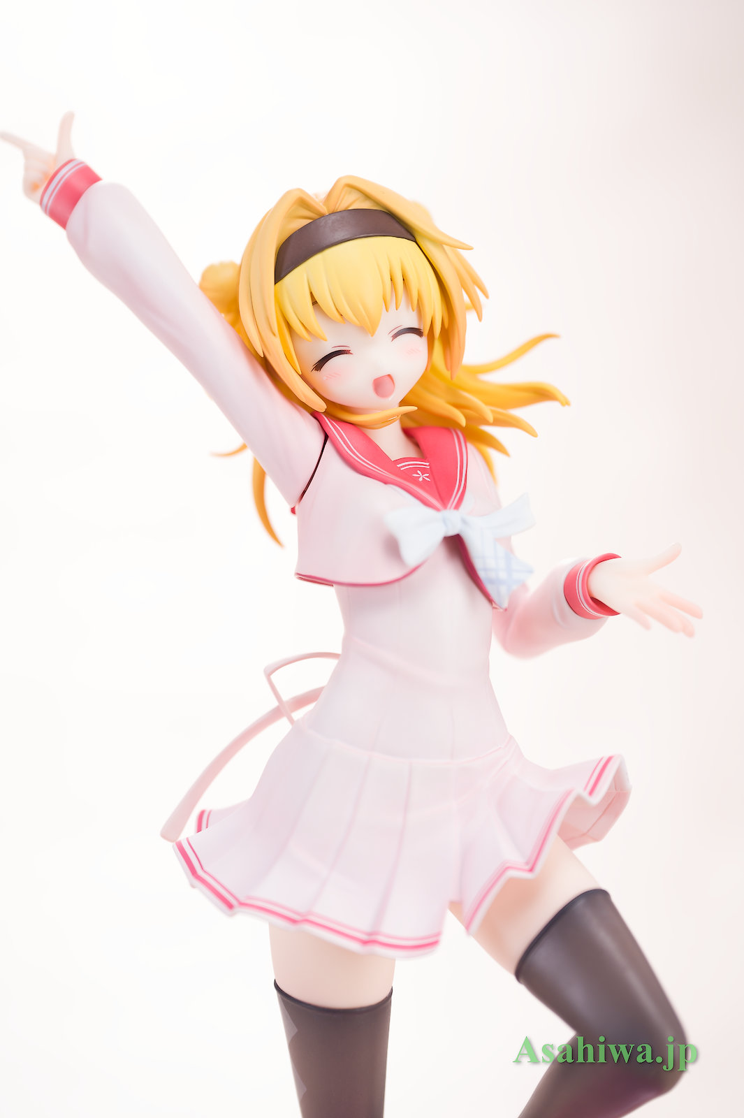 アリスグリント “荒ぶる天神乱漫のポーズ”の千歳佐奈 天神乱漫 LUCKY