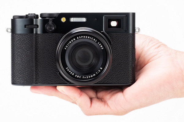 ASCII.jp：富士フイルムの4020万画素APS-Cコンパクトカメラ「X100Ⅵ