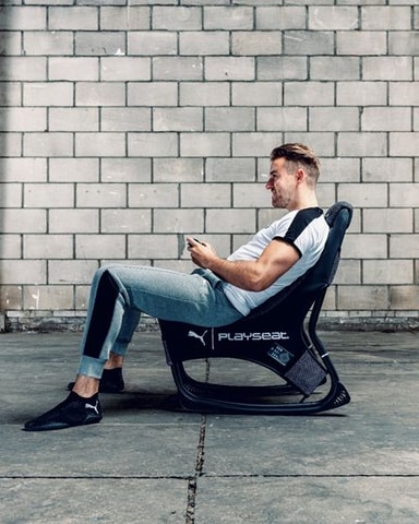 PLAYSEATと共同開発したゲーミングシート「PUMA Active Gaming Seat