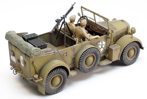 ドイツ軍の中型軍用車「ホルヒKfz.15」1/35スケールプラモデルがタミヤ