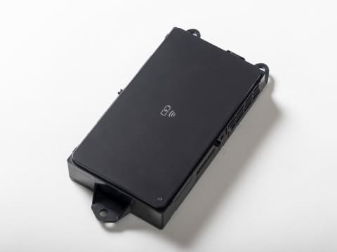 新型アルファード/ヴェルファイアにパナの新世代ワイヤレス充電器