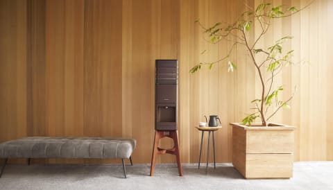 木のスタンドが部屋になじむ、amadanaの新ウォーターサーバー - 家電 Watch