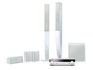 レビュー】白くて薄い!? ヘッドフォンユーザーがヤマハの低価格AV