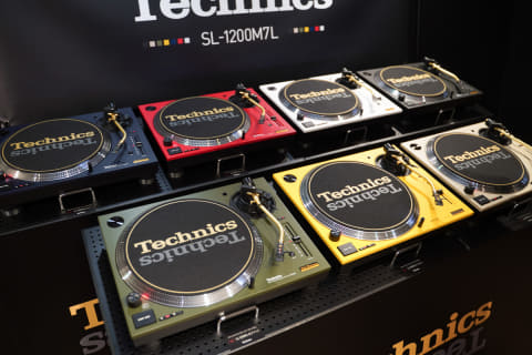 Technics、7色展開のDJターンテーブル50周年記念モデル「SL-1200M7L