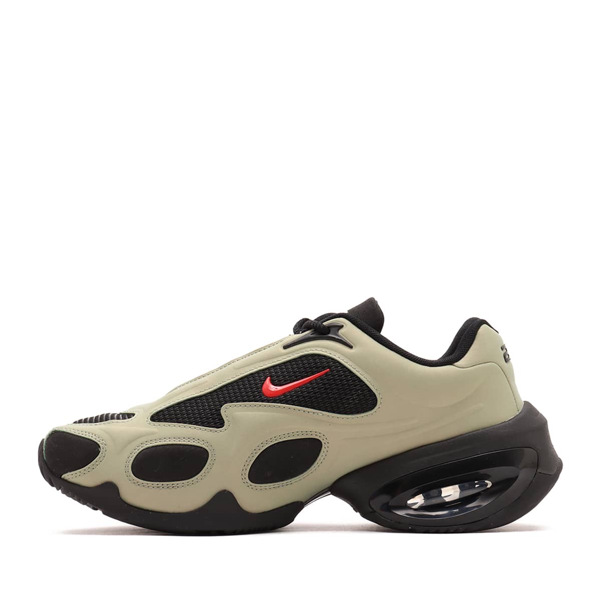 NIKE WMNS AIR MAX MUSE BLACK/UNIVERSITY RED-OIL GREEN（ナイキ