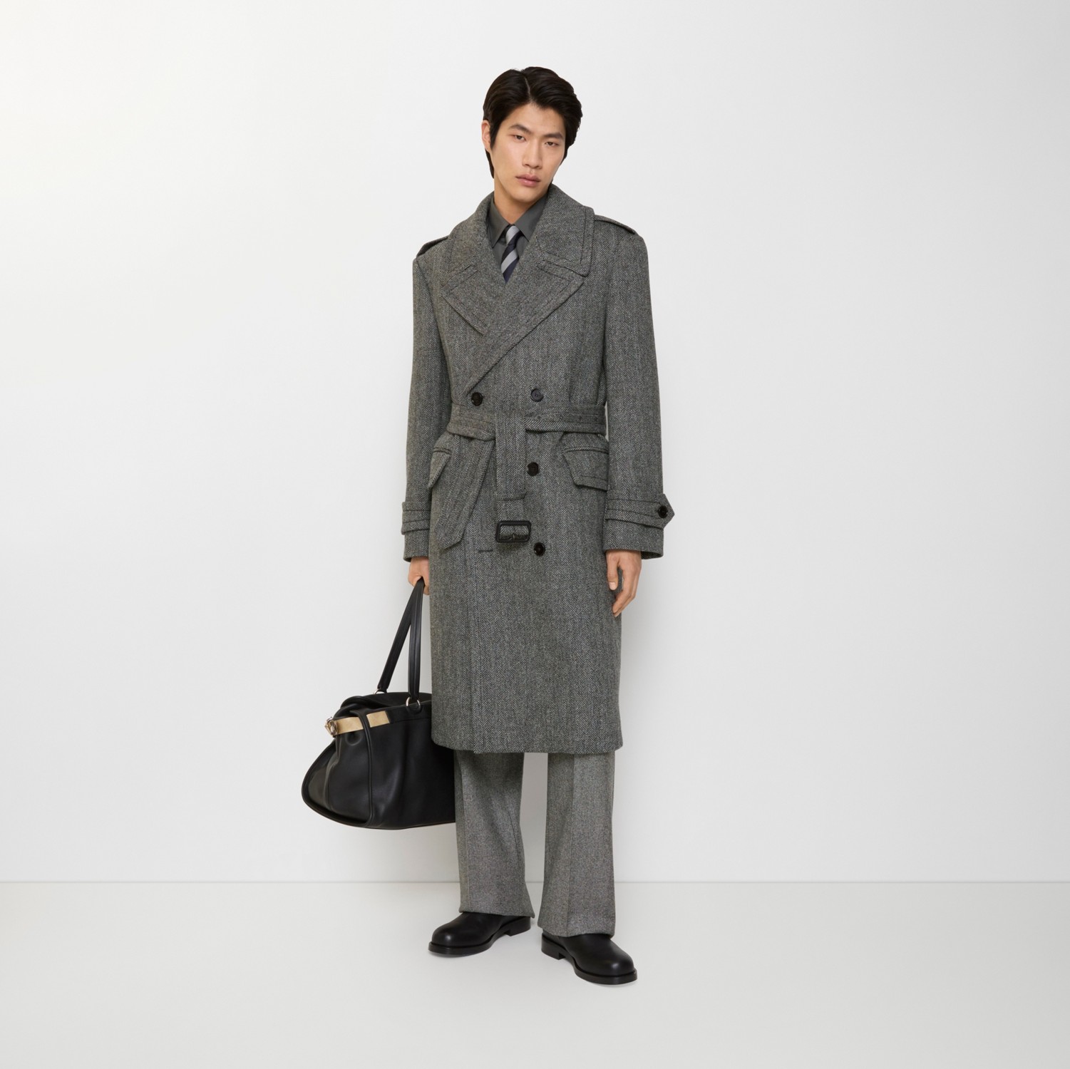 Long Herringbone Wool Trench Coat in Coal grey/light thistle grey