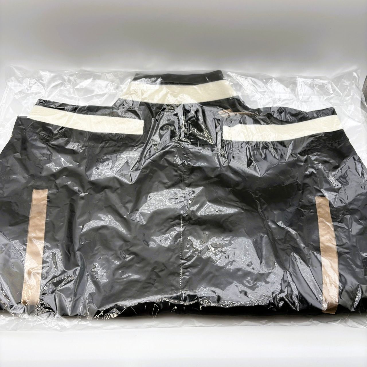 未開封品】 JRA ウインズデー A賞 オリジナルUMAスカジャン（Mサイズ