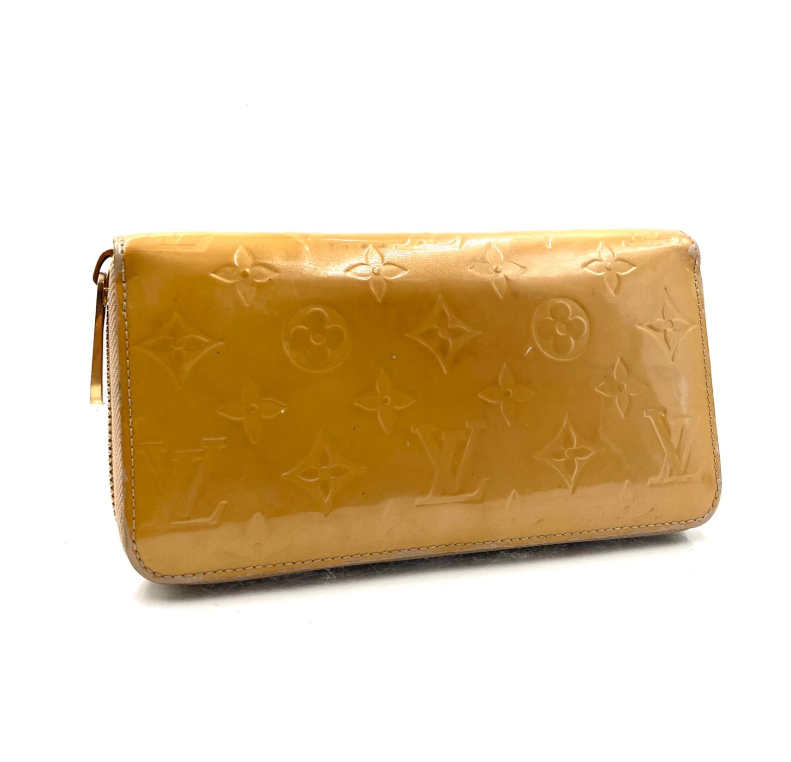 LOUIS VUITTON ルイヴィトン モノグラムヴェルニ ジョーヌ ジッピー