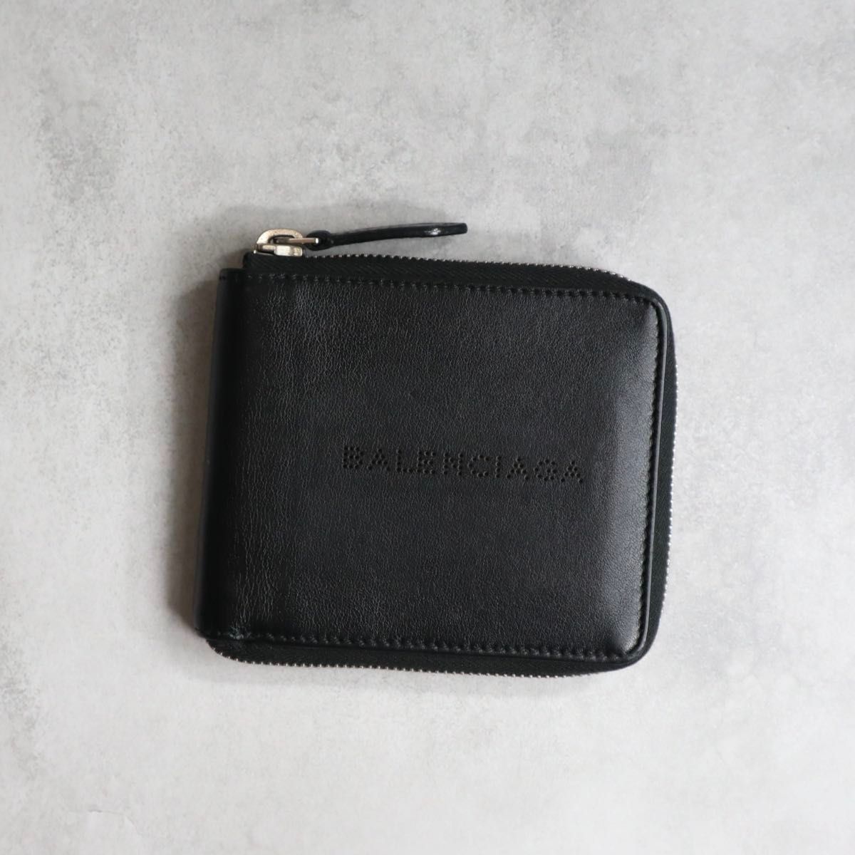 BALENCIAGA バレンシアガ / パンチングジップアラウンドウォレット 二