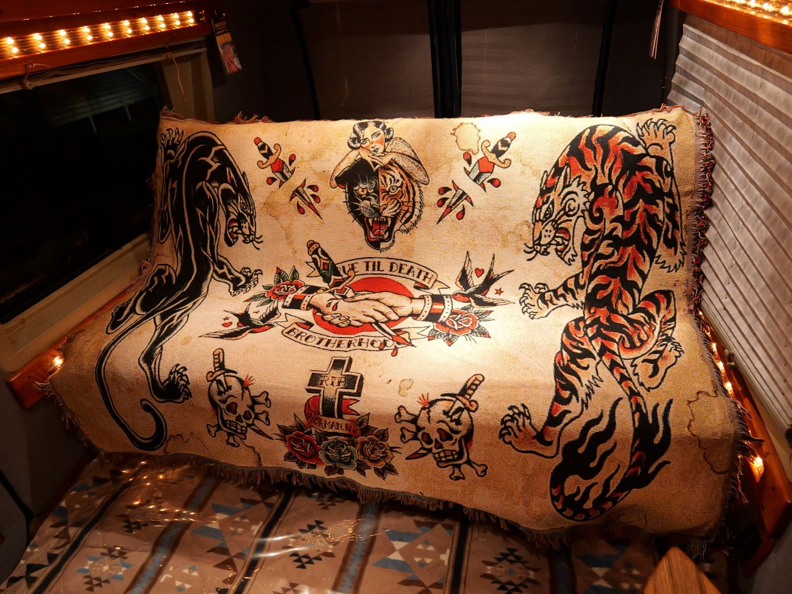 American Traditional tattoo design ジャガード織 ラグ ブランケット