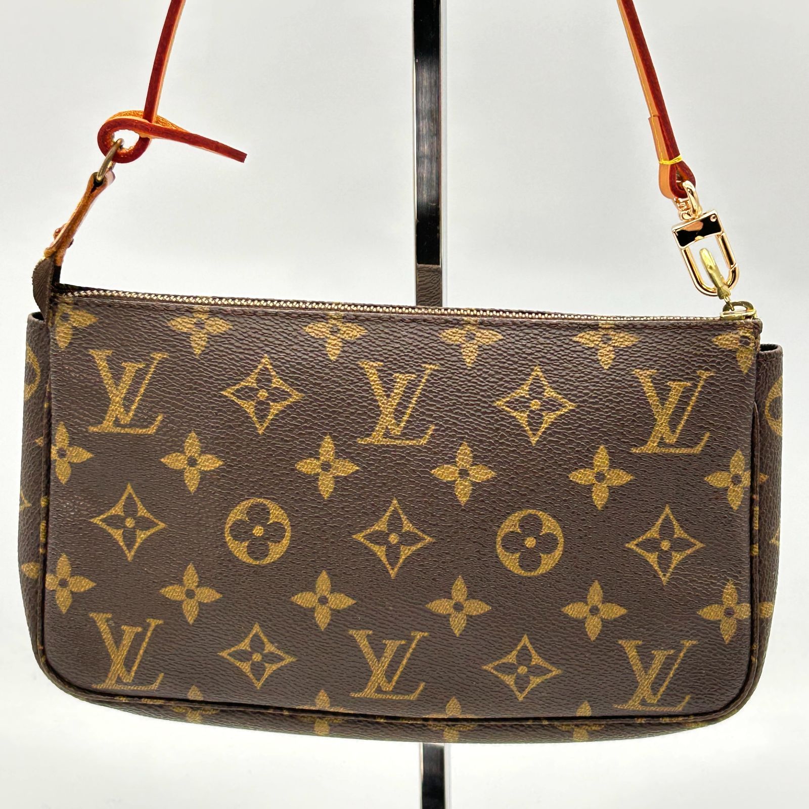 Louis Vuitton ルイヴィトン モノグラム ポシェット アクセソワール