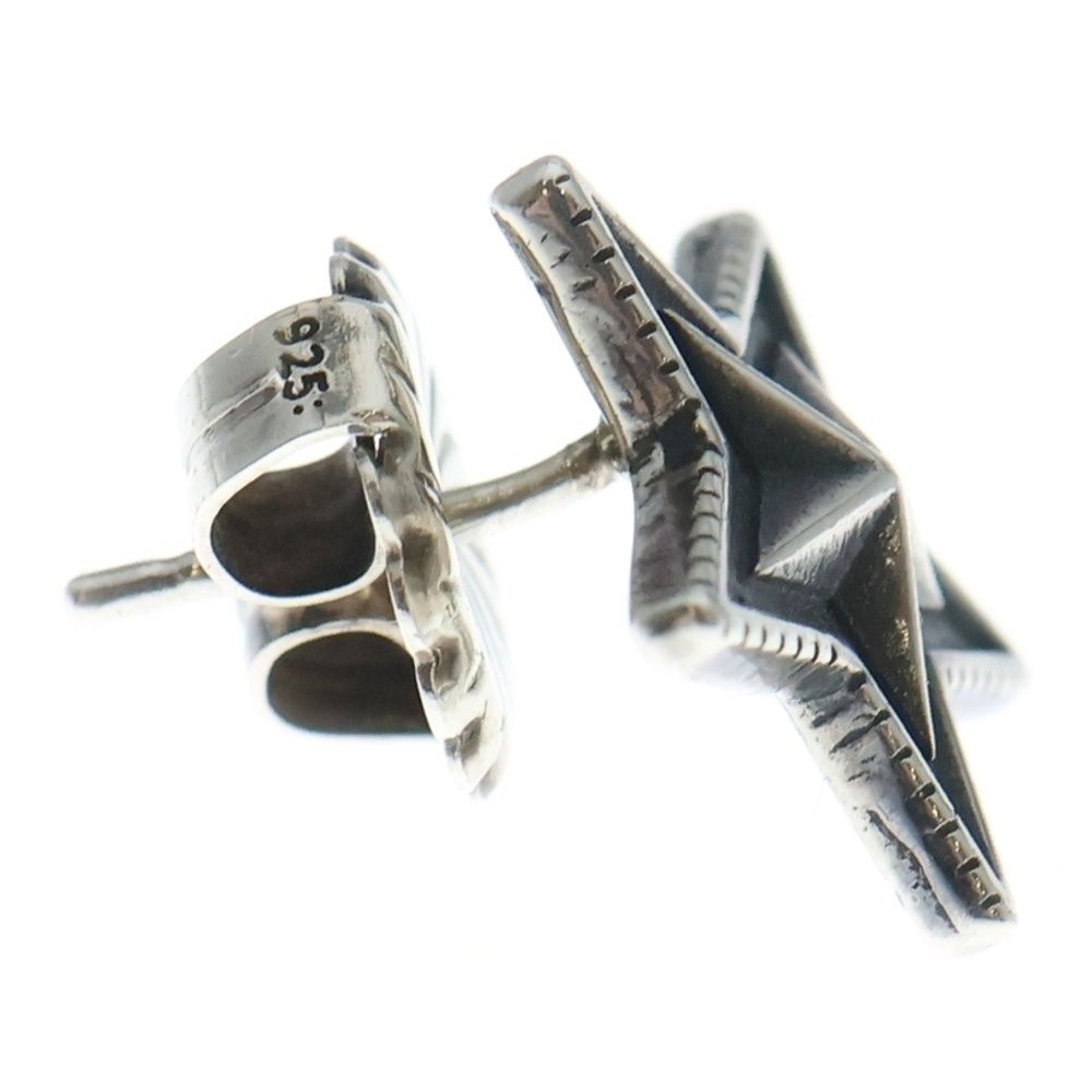 CODY SANDERSON (コディーサンダーソン) Large Star Stud Pierced