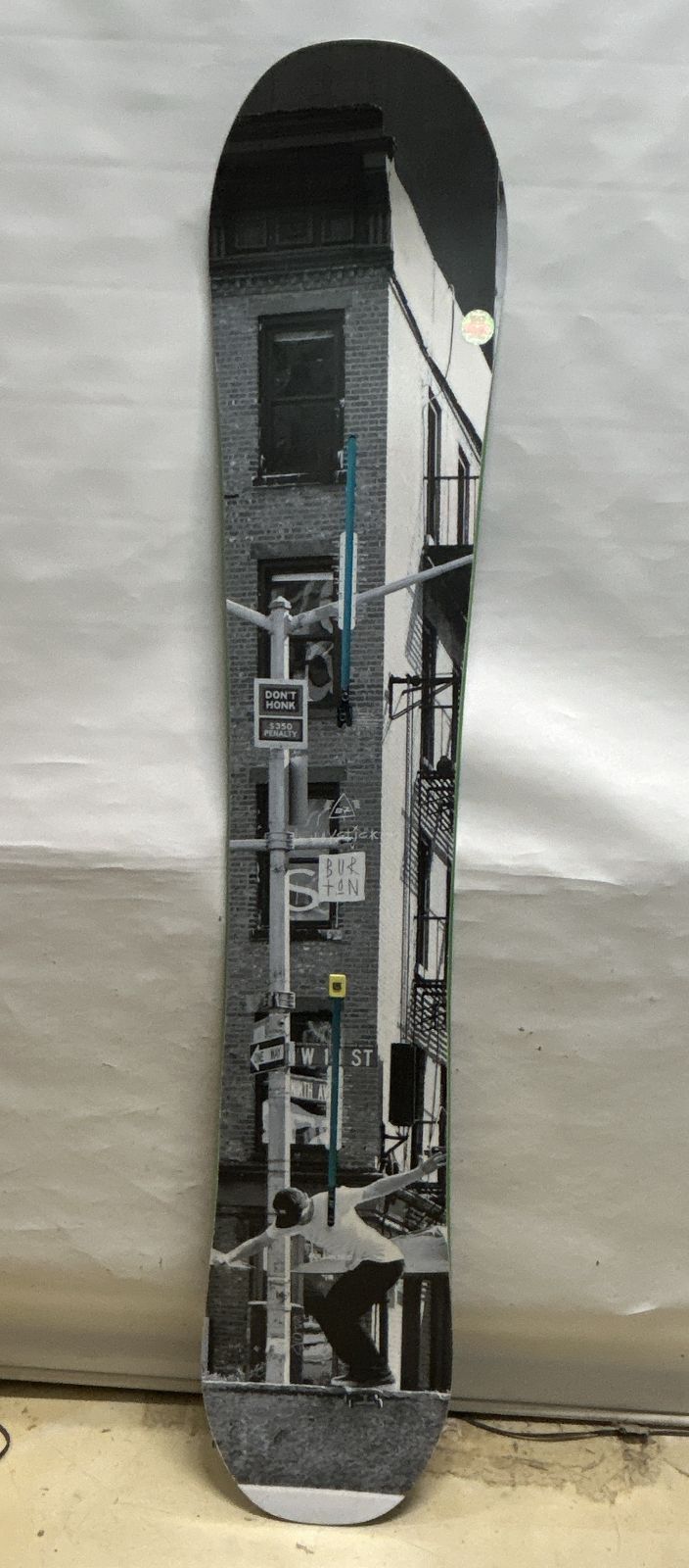 浜館58-234] [店舗併売品] BURTON バートン 2013 スノーボード 板