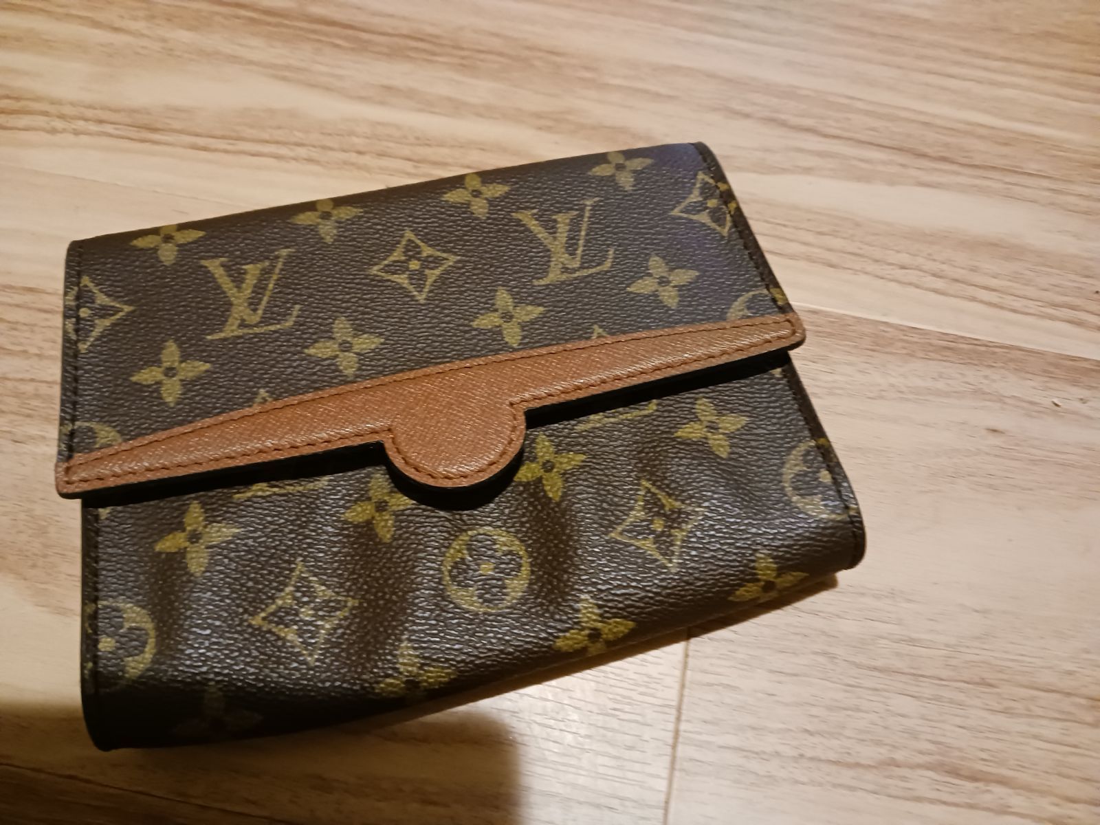ルイ ヴィトン LOUIS VUITTON モノグラム アルシュ ウエスト ポーチ