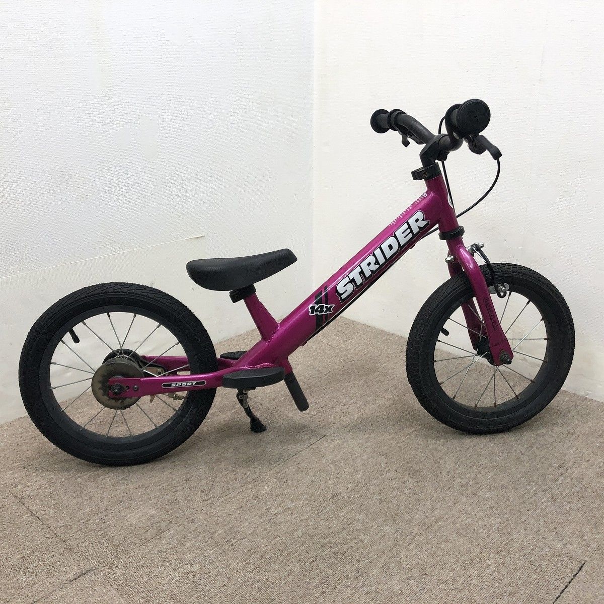 STRIDER 14X フューシャピンク？ BMX 直接引渡限定 STRIDER 14X