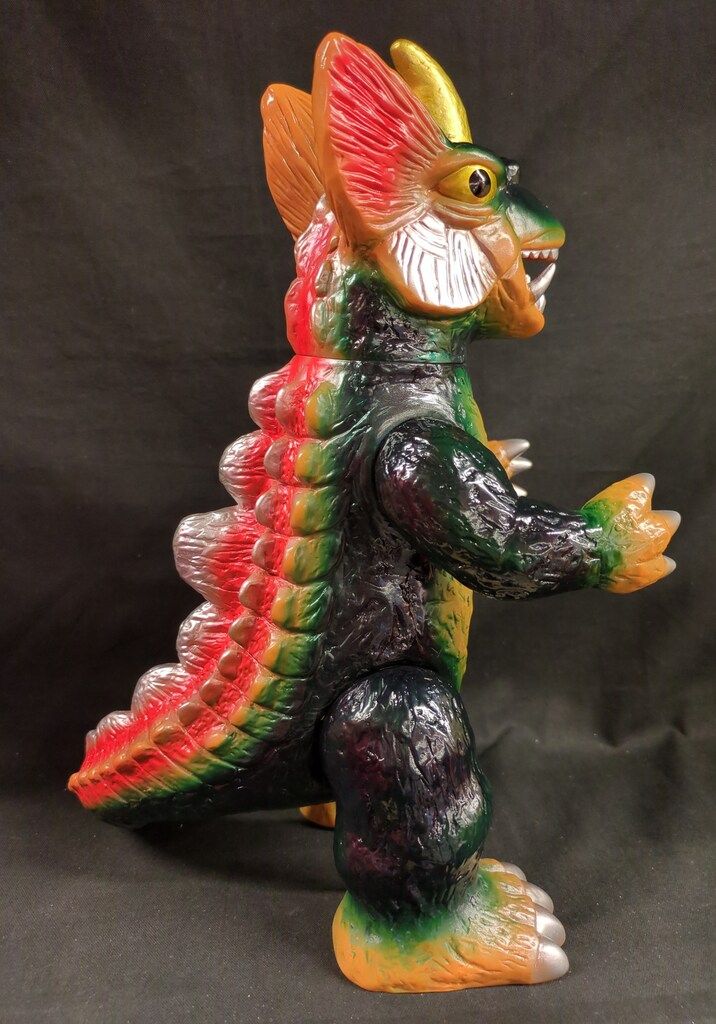 専用 いちごとまと様】MARUMON ドラギラス 450 1stカラー 完売御礼