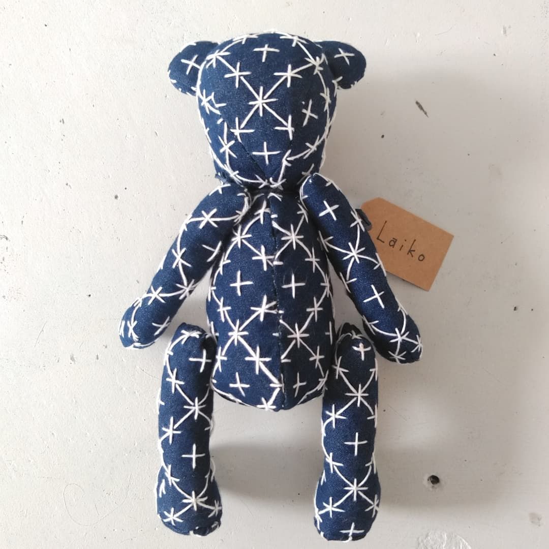 KAPITAL デニムクマ型ぬいぐるみ 刺し子 くまのぬいぐるみ(十字刺し子