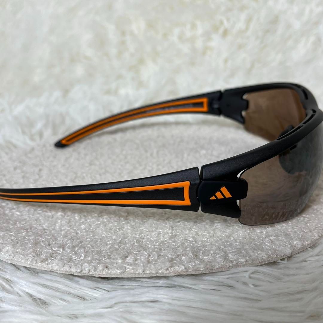 新品未使用 限定生産モデル adidas ジャイアンツ コラボ サングラス