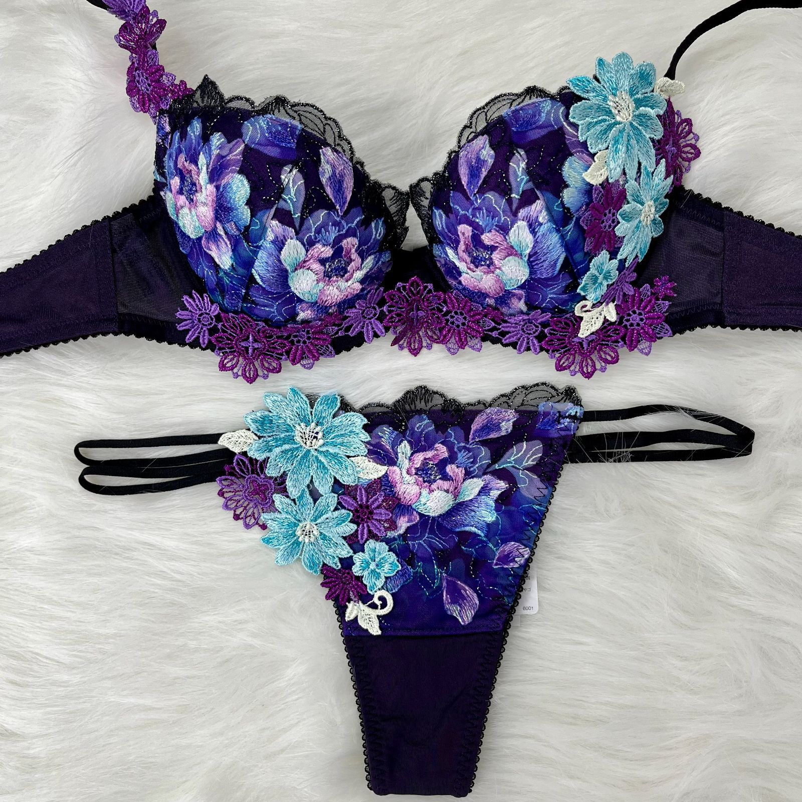 ワコール サルート51G ブラ＆ソング C70／D75／E70 VI