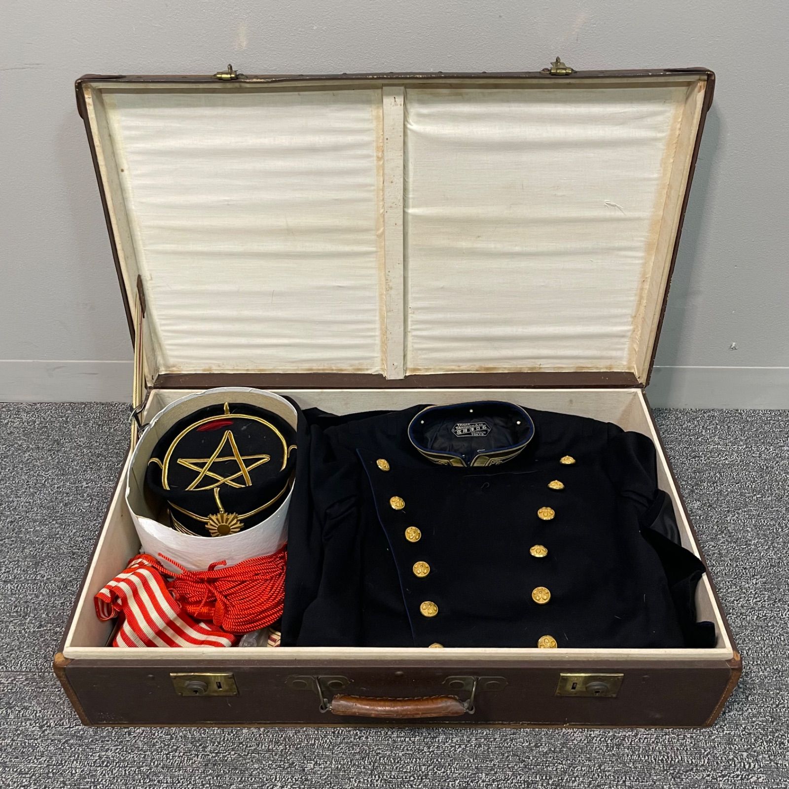 ♭ 希少 大日本帝国陸軍 大礼服 帽子 肩章 飾り帯 トランク 日本軍
