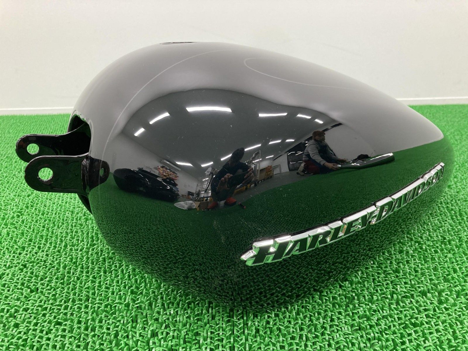 FXBR FXBRS タンク 黒 ハーレー 純正 新品 ソフテイル ブレイクアウト