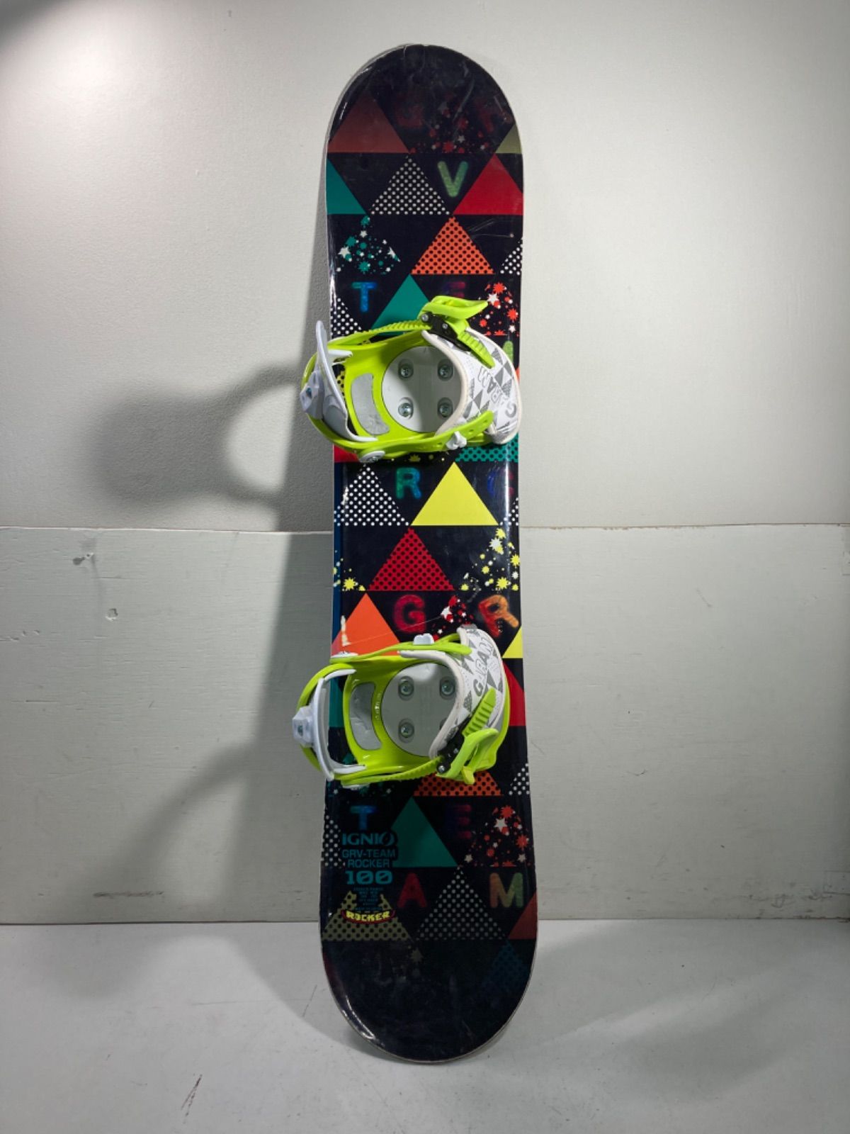 ☆IGNIO イグニオ キッズ スノーボード 板 ROCKER 100cm &KD サイズ