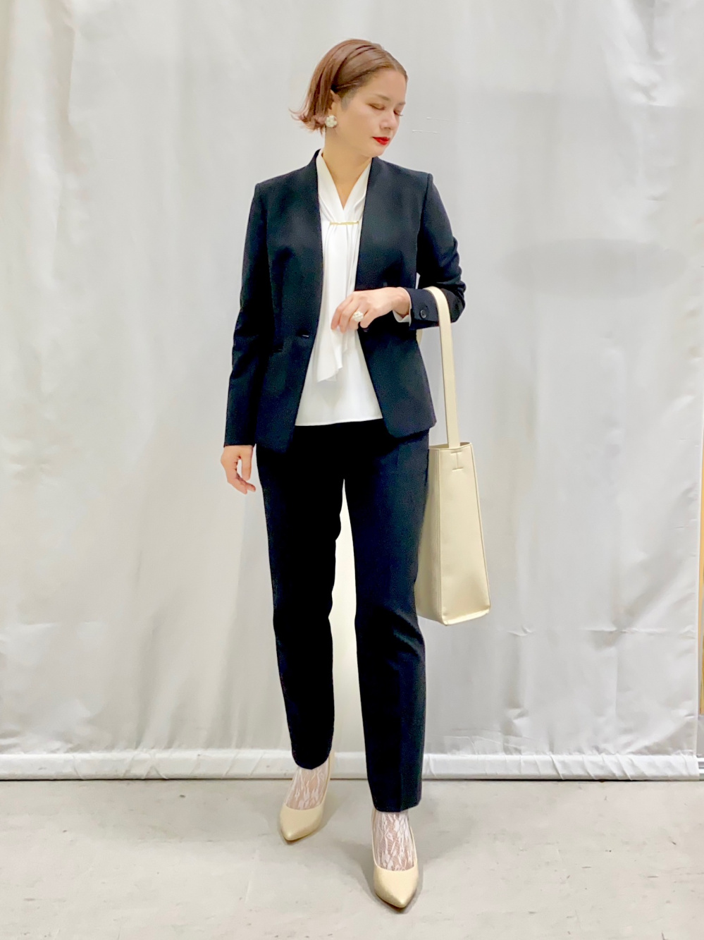 2024年モデル ウォームリザーブカラーレスジャケット、テーパード