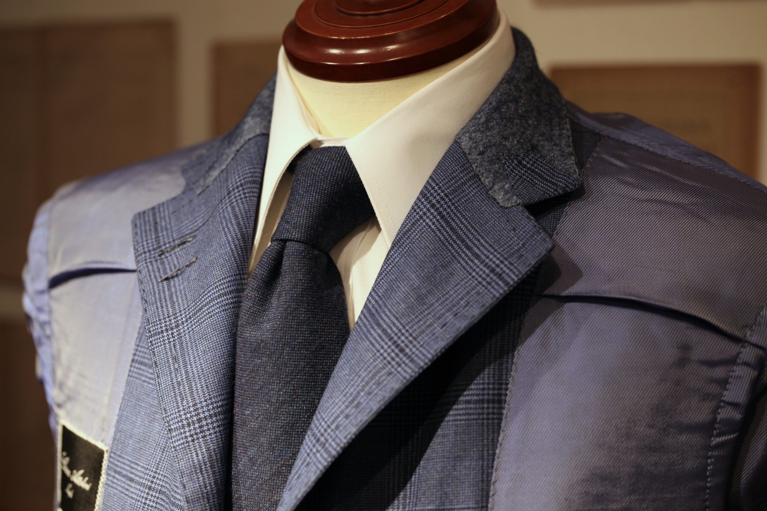 Cesare Attolini アットリーニ】正統ナポリ仕立て 春夏向け チェック