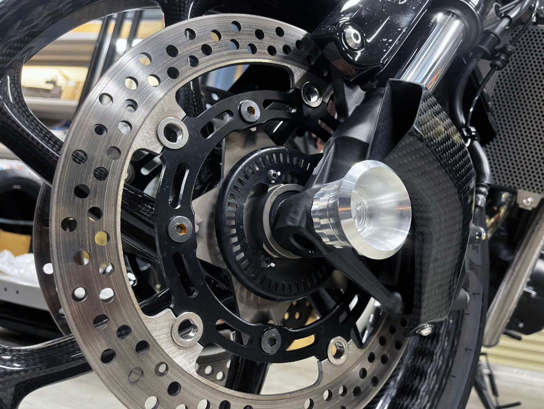 ≪Z900RS専用 フロントアクスルガードの開発≫ | 開発情報 | ARCHI