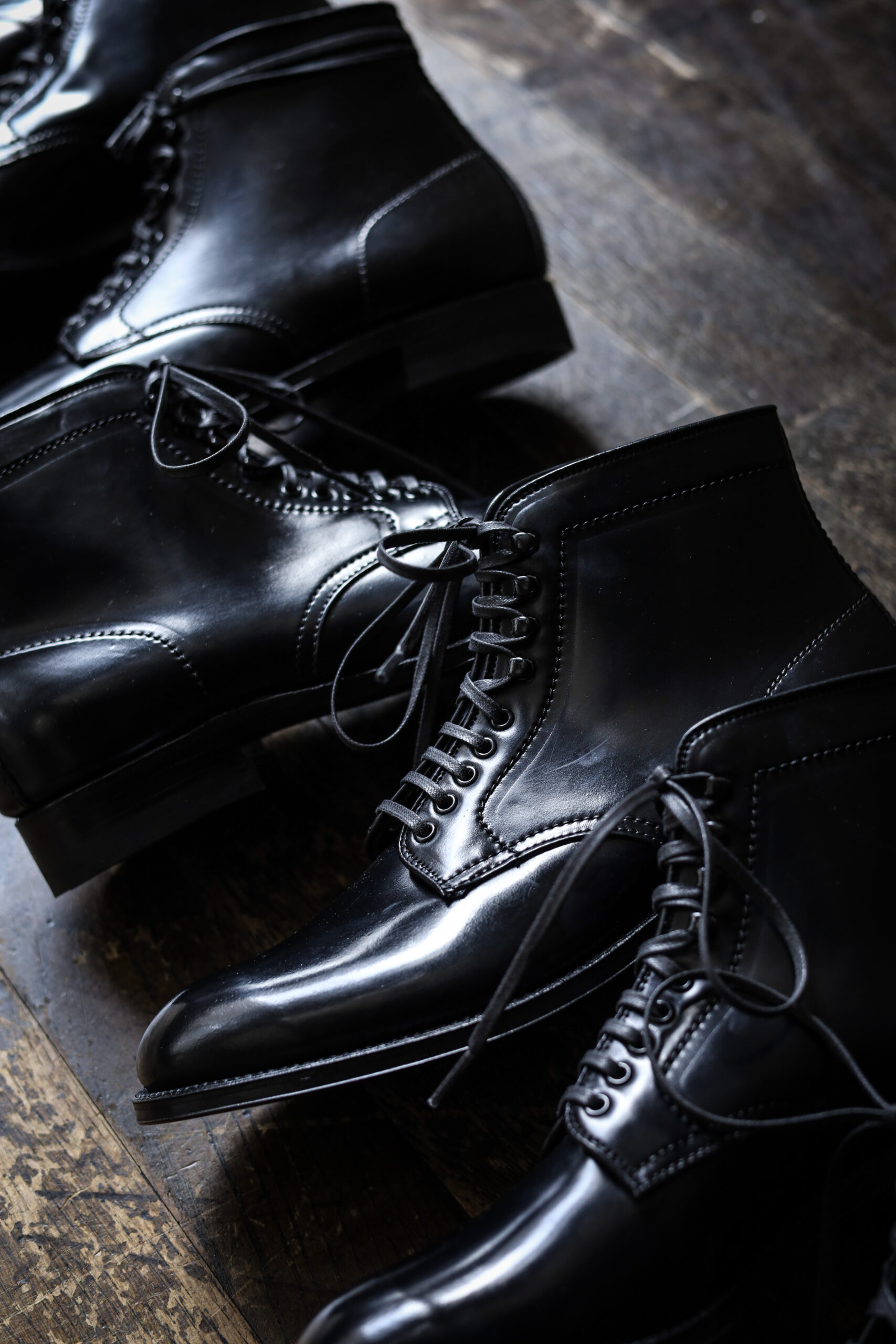 Alden / 4562H BLACK SHELL CORDOVAN PLAIN-TOE BOOTS | ARCH アーチ