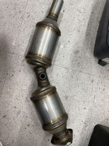 プリウス 触媒のYahoo!オークション(旧ヤフオク!)の相場・価格を見る