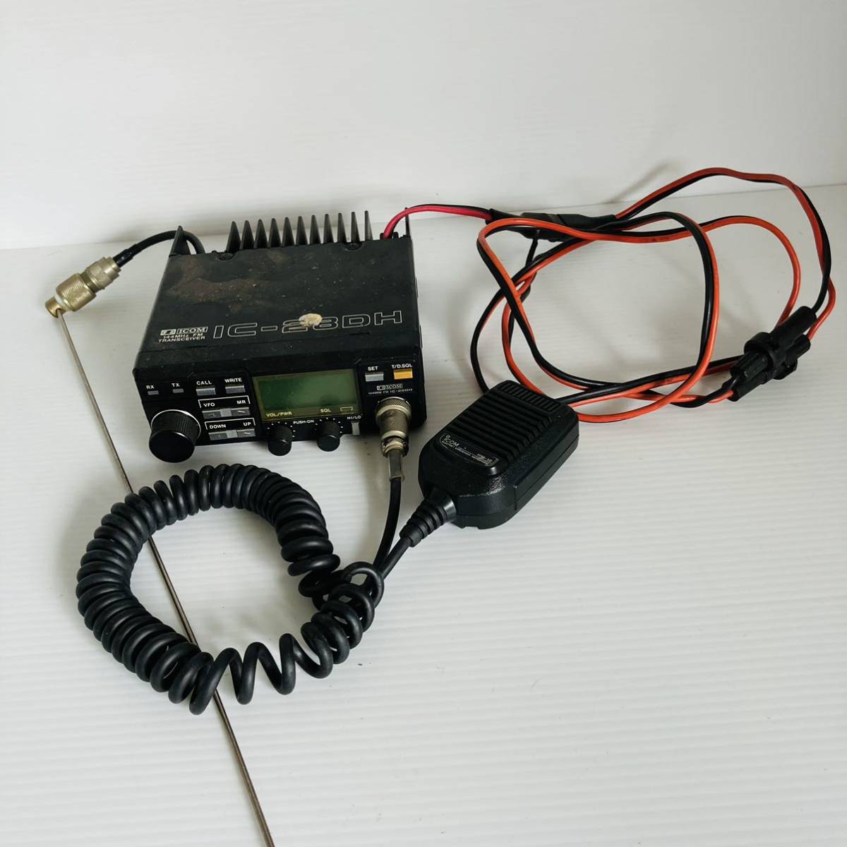 ICOM IC-2320 Dデュアルバンドトランシーバー ICOM IC-2320 Dデュアル