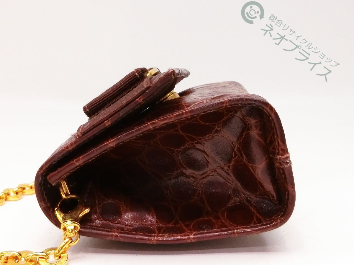 稀少フェラガモ フェラガモ□チェーンミニポーチ ヴァラ チェーンミニ