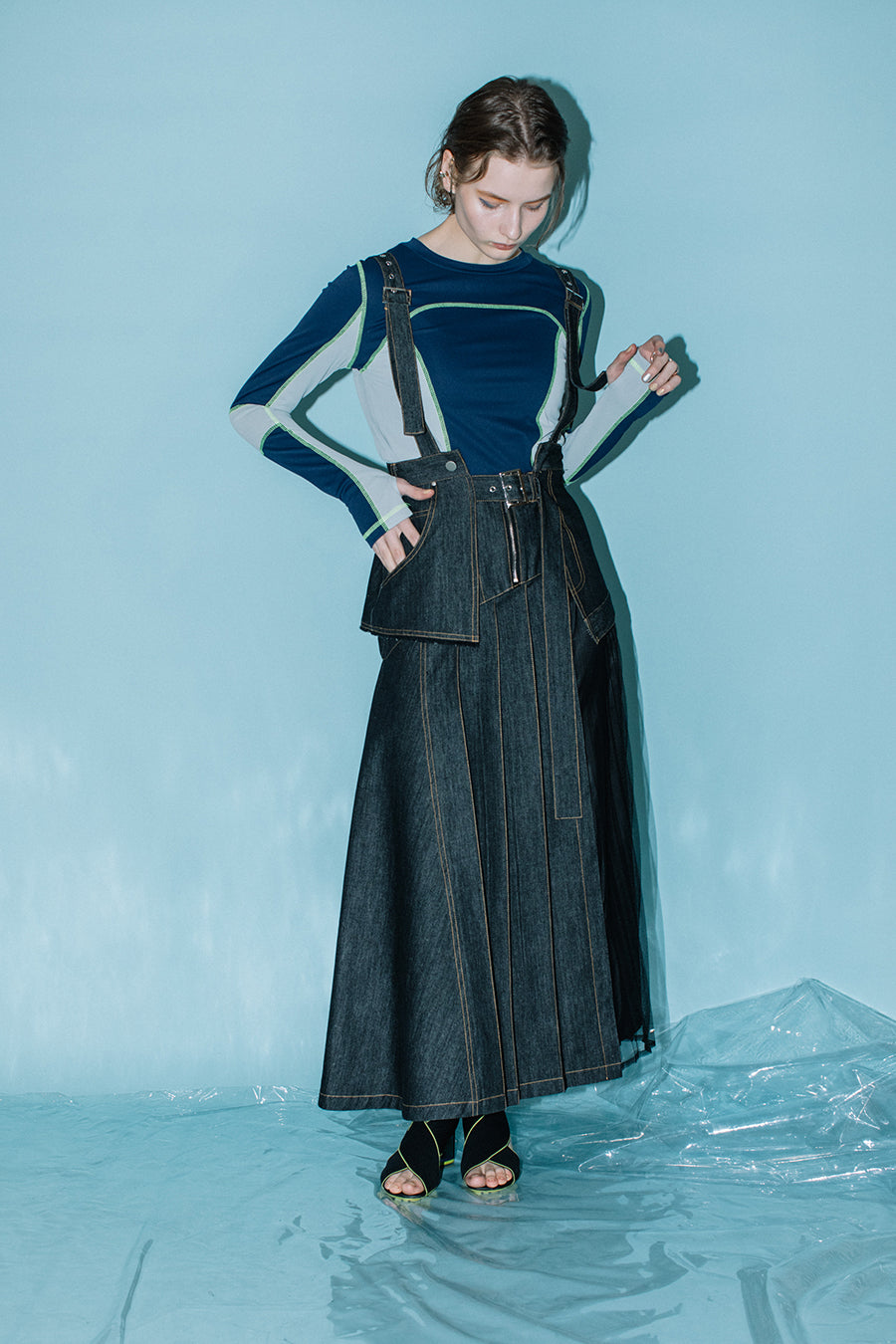 ASYMMETRY PLEATS JUMPER SKIRT — aulaaila