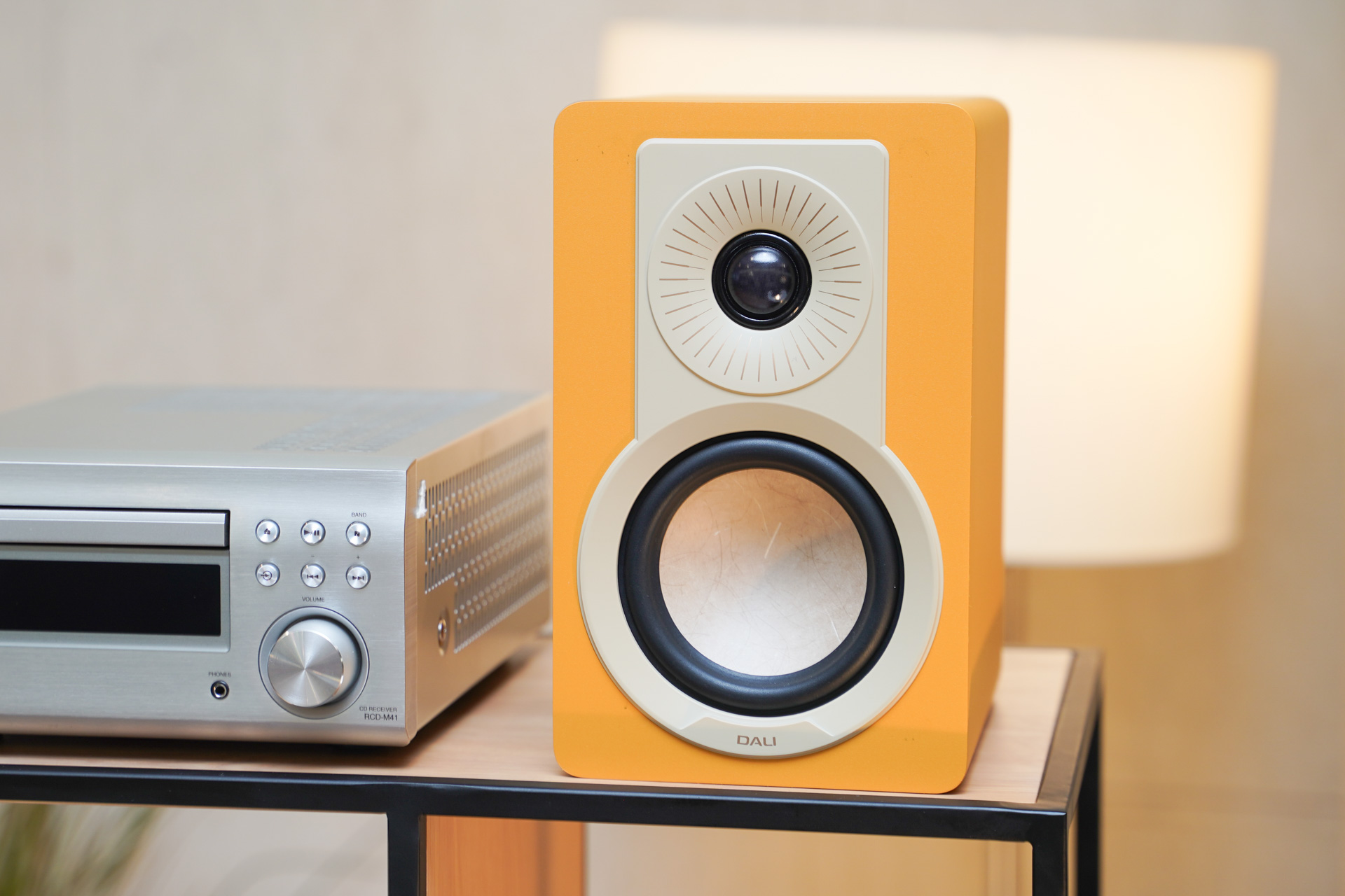 ペア5万円台で“DALI沼”にハマる。最小でも中身は本気「KUPID」を聴く