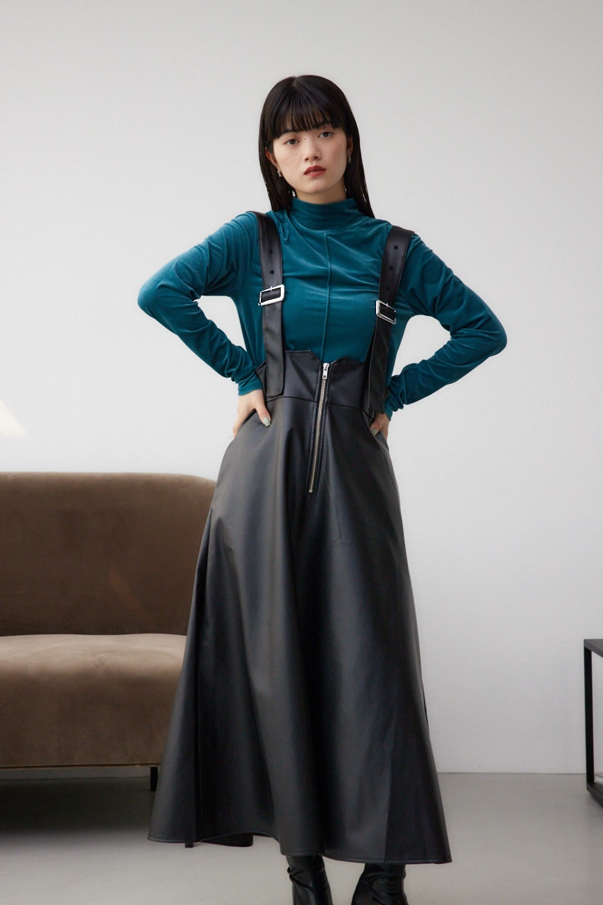 フェイクレザージップアップジャンパースカート｜WOMEN｜250HAF33-063H