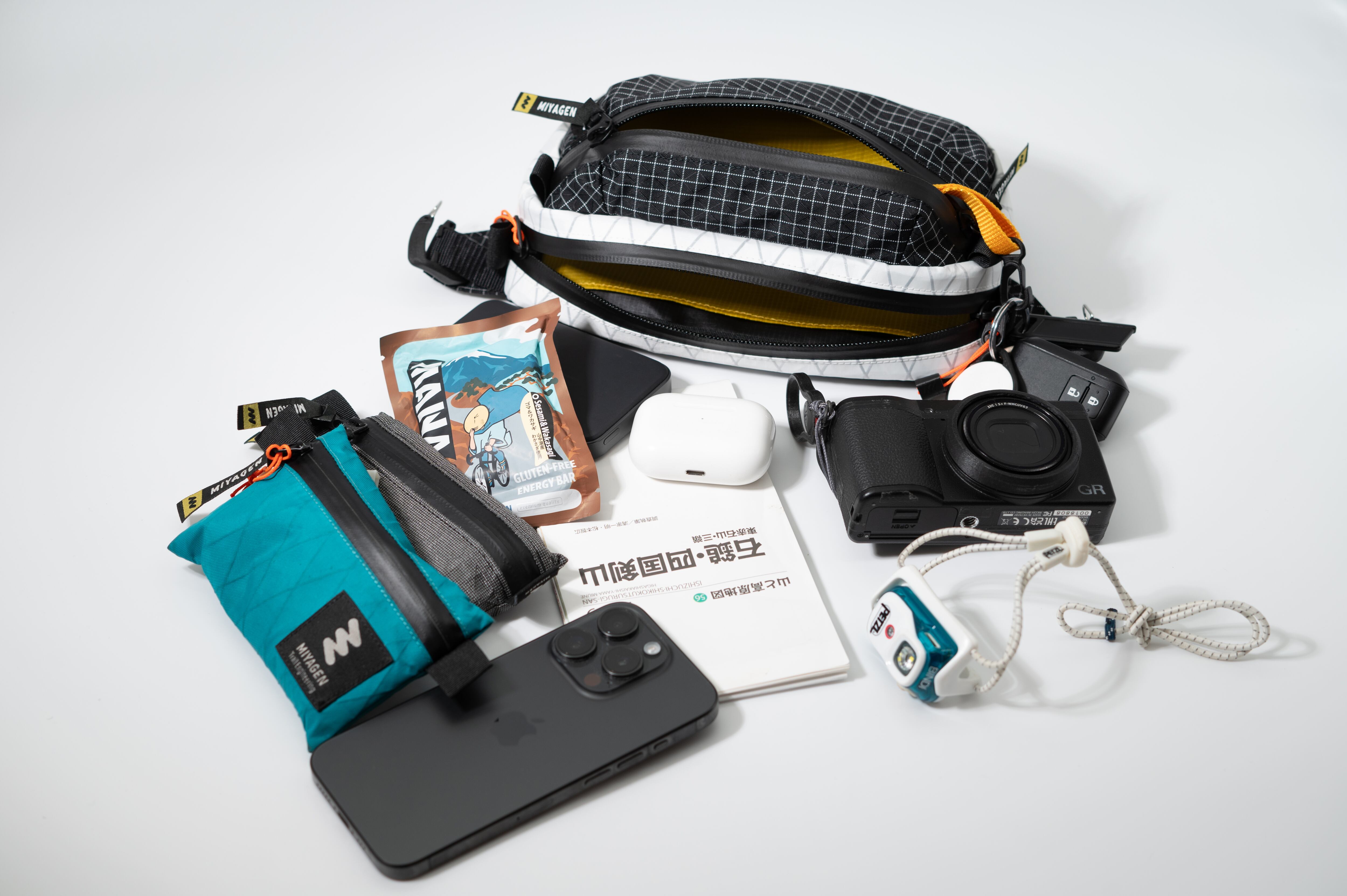 img_10db875e5d3a613aadd0a7c719