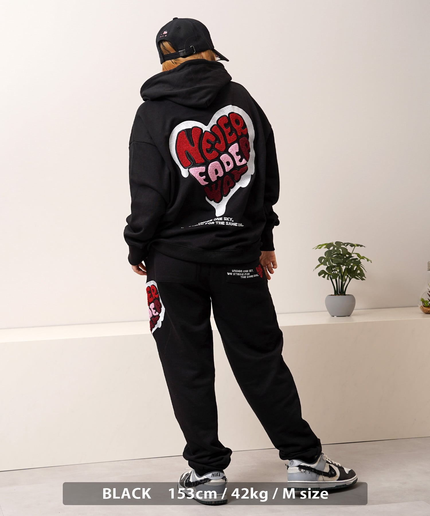 ◇ハート サガラ刺繍 スウェットパーカー◇ng-21225 | 1111clothing