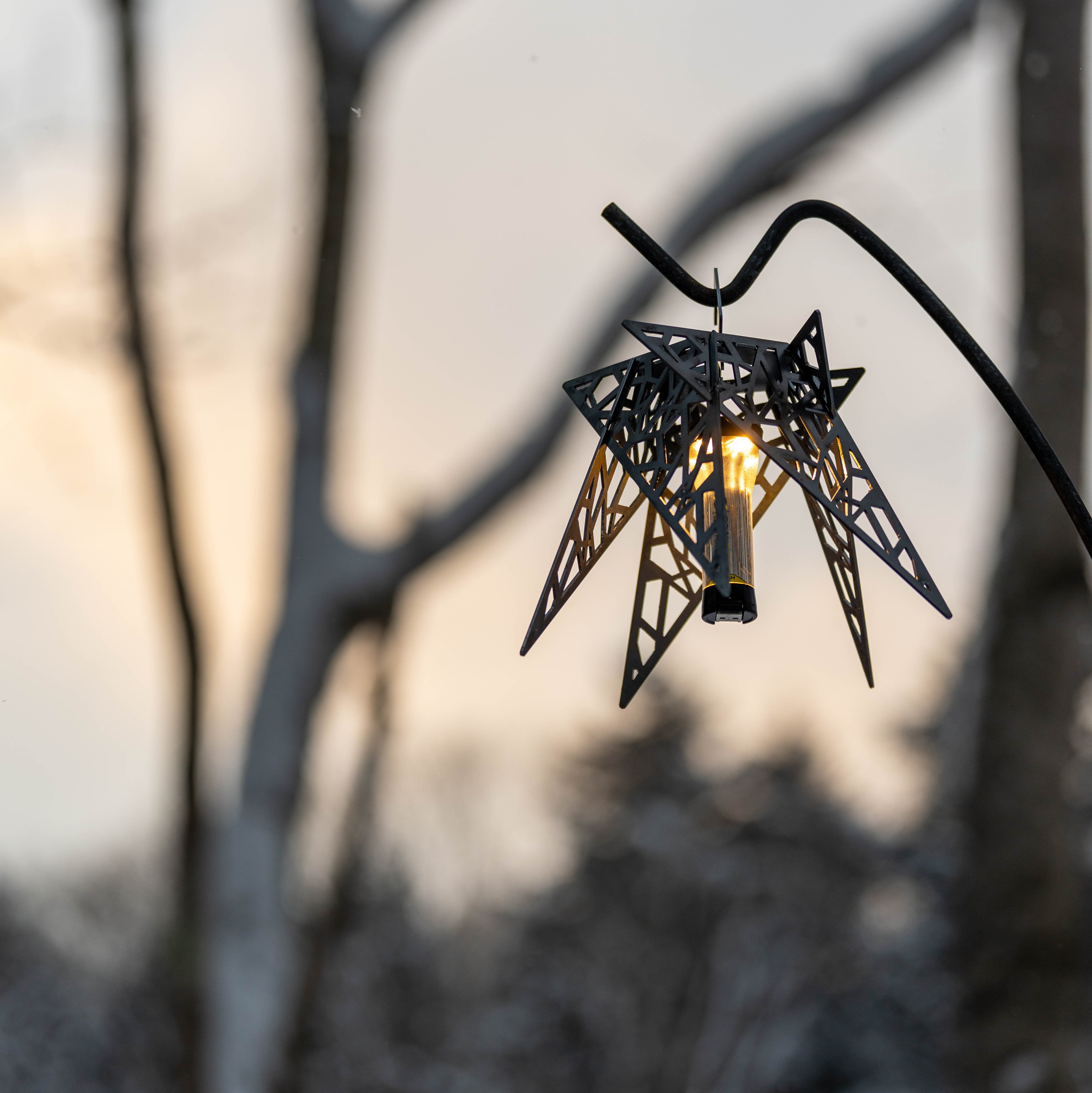 Deneb（KURO) | 1/f SPACE