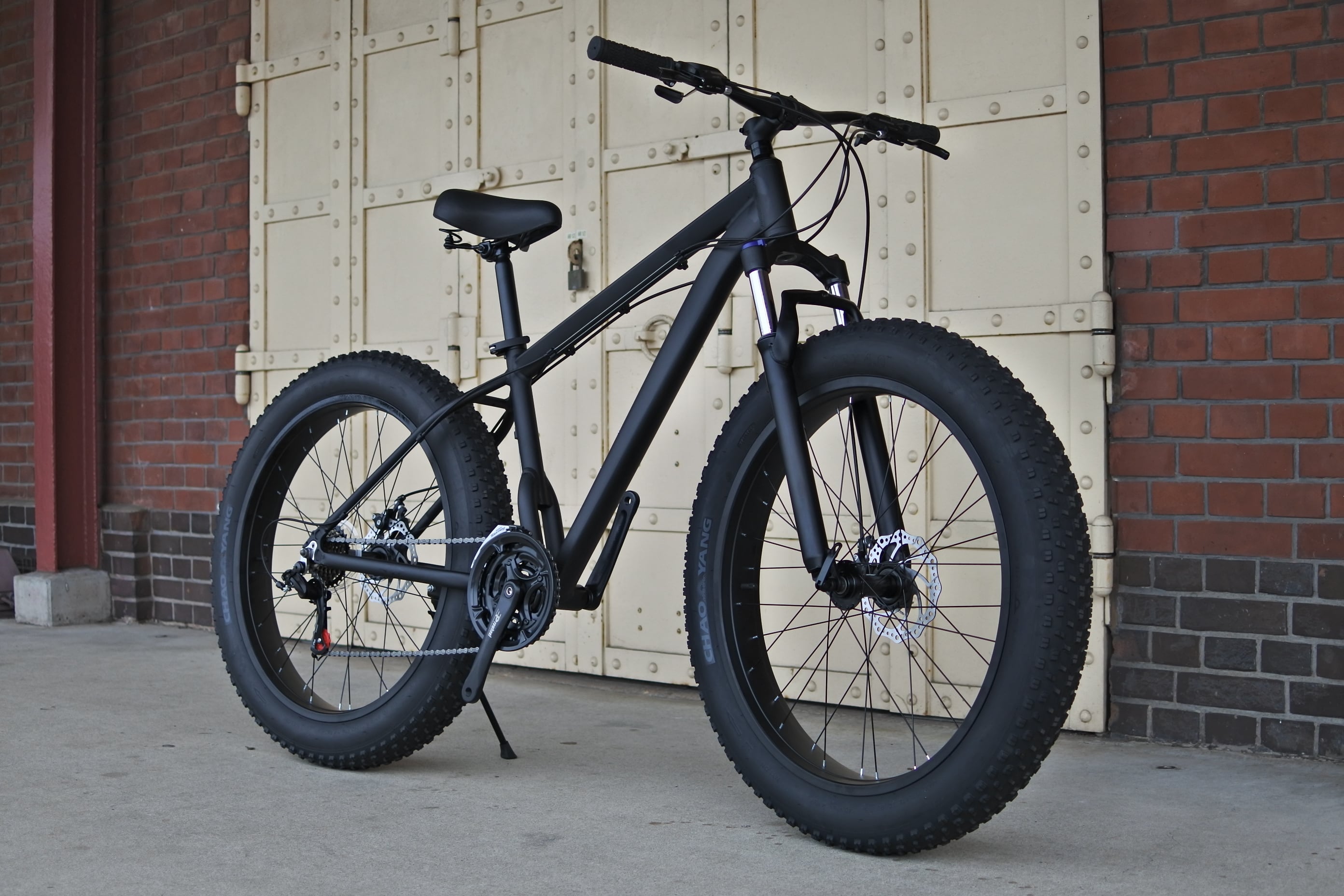 CALLEファットバイク サスペンションホーク！カレ26インチ×4.0（極太