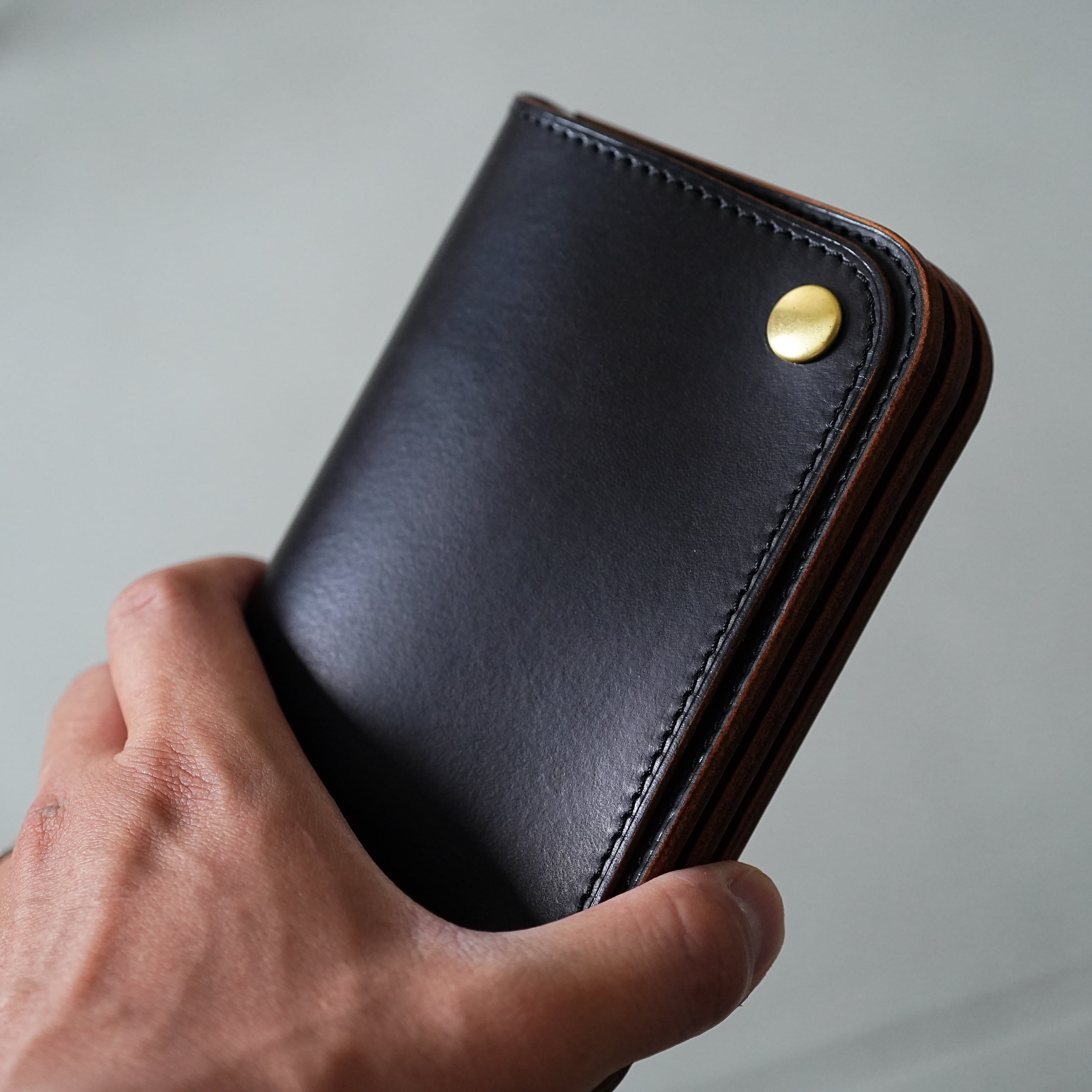 ミドル トラッカーウォレット Middle Tracker Wallet < 茶芯ブラック