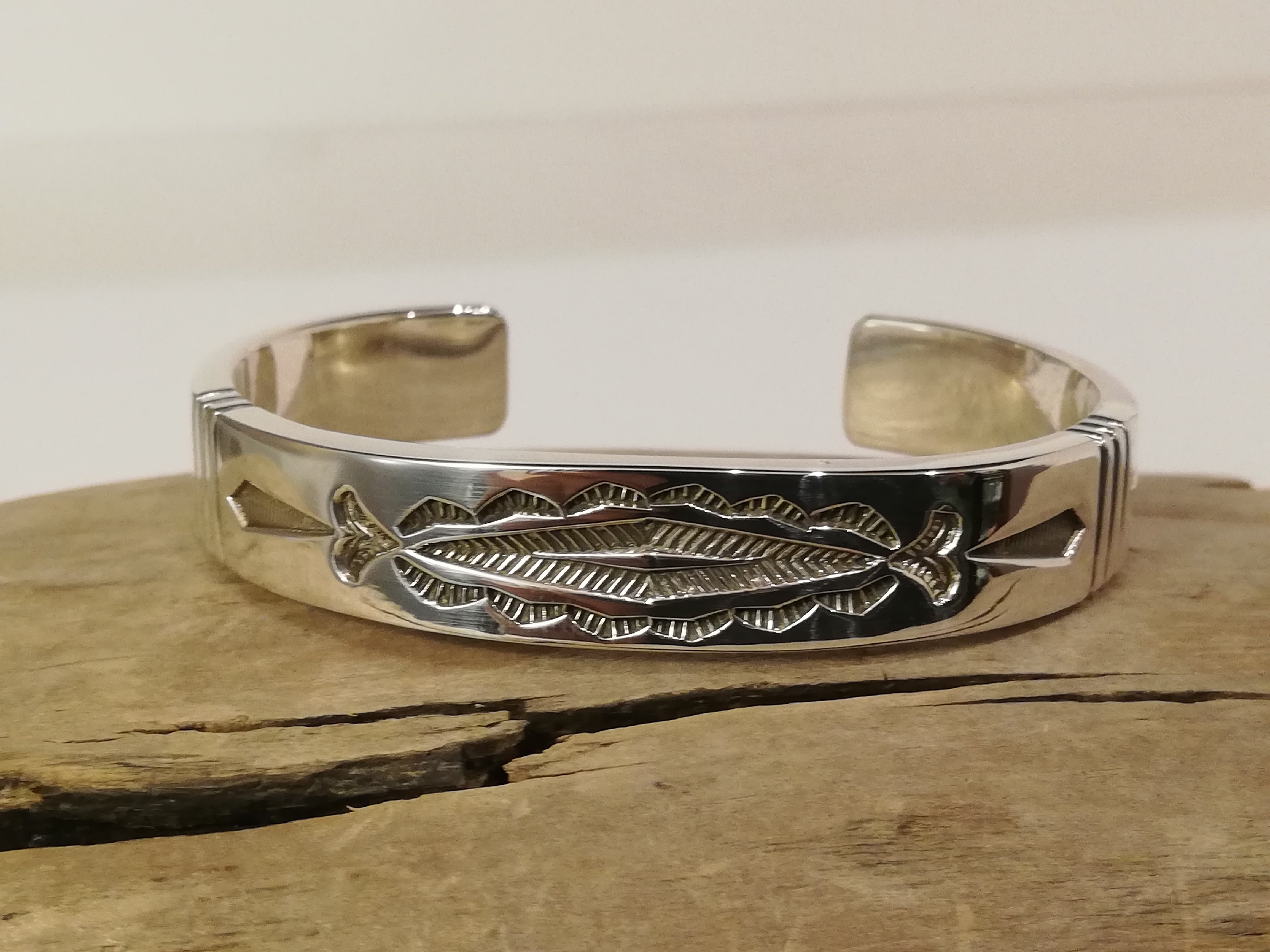 NAVAJO Jennifer Curtis スモールサイズ スタンプワークバングル | LEFT