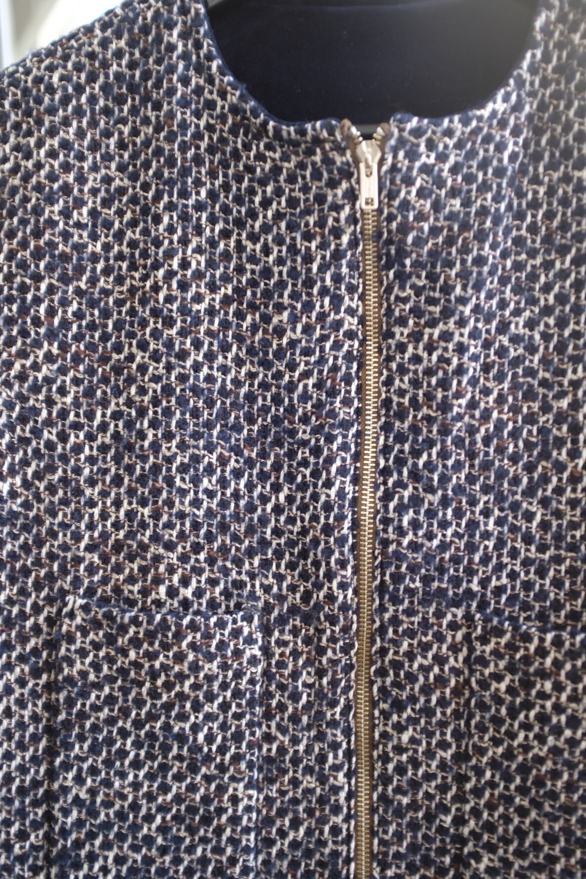 BISOWN]MIX TWEED×VELVETEEN ZIPUP VEST | YES-姫路の美容院と服のお店