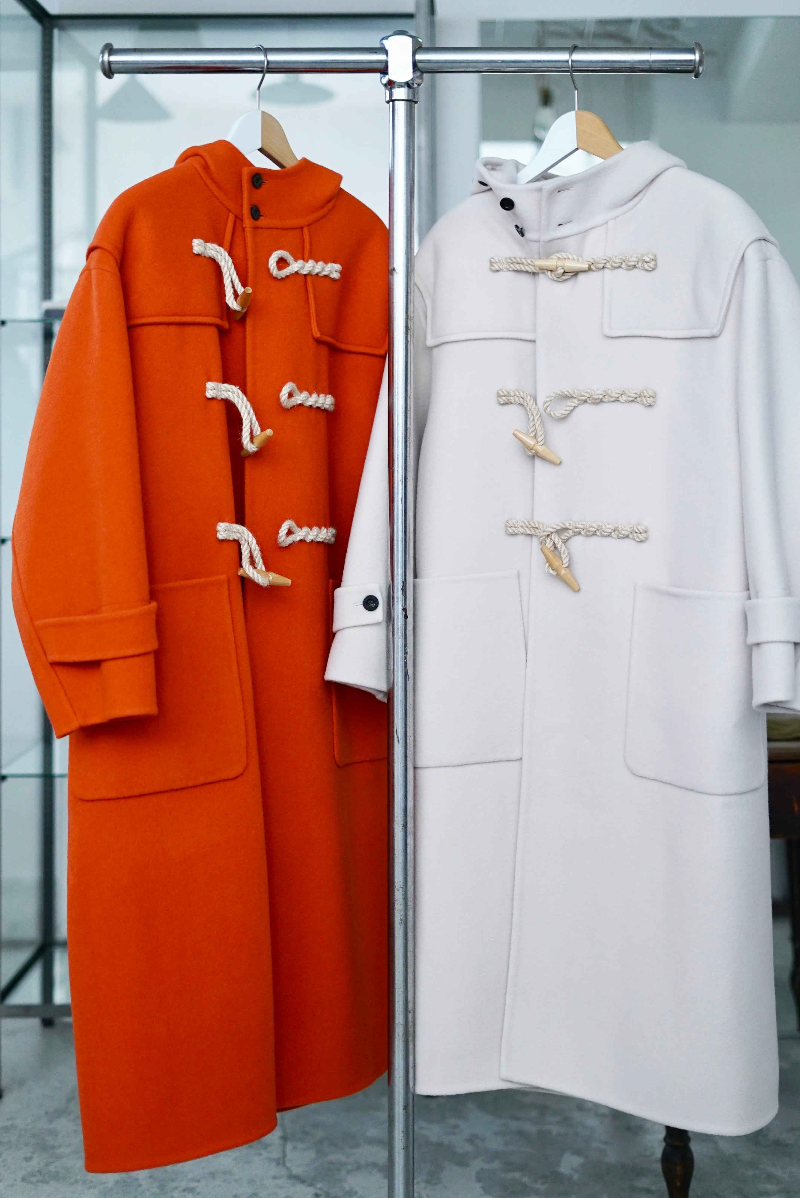 HYKE / DOUBLE FACE DUFFEL COAT (ORANGE / CREAM) | JUQUI Online