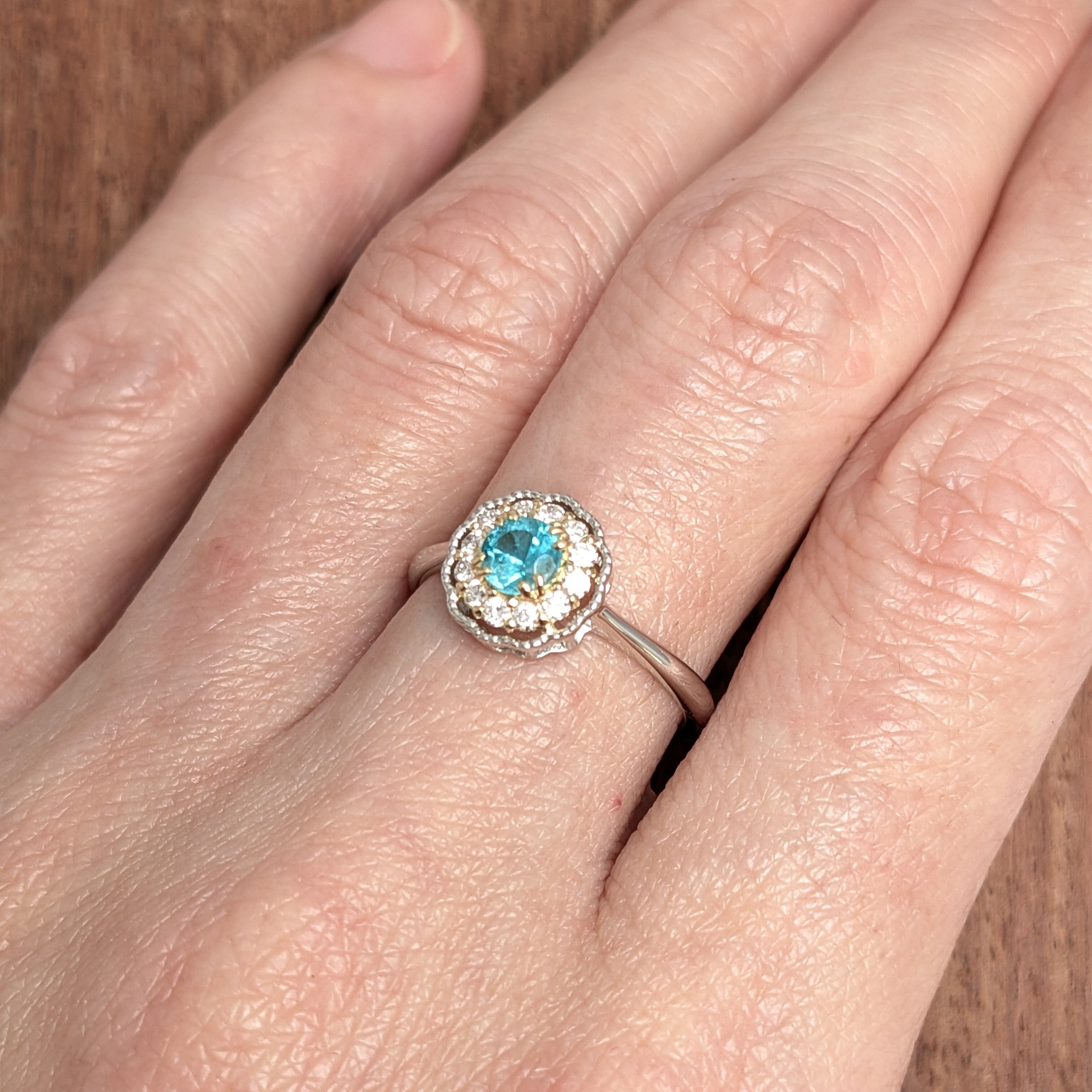 Pt950/K18パライバトルマリンリング ブラジル・バターリャ産 パライバ